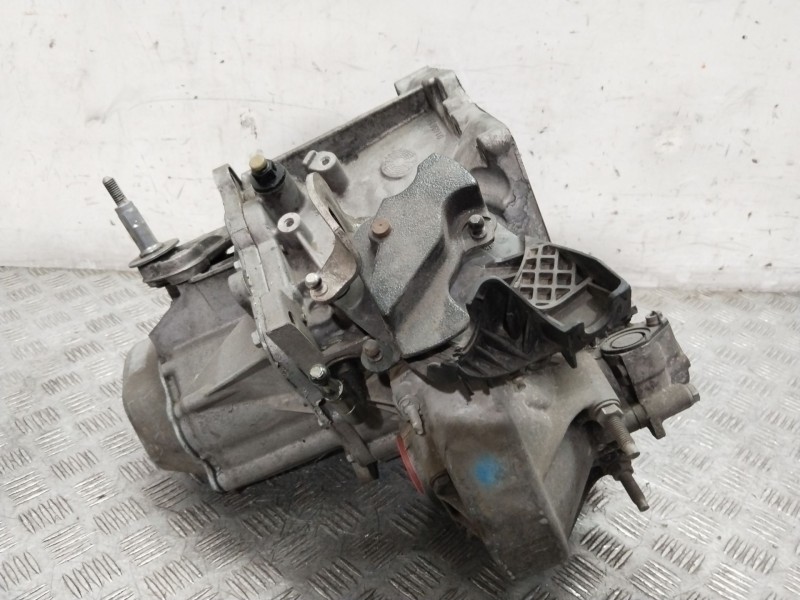 Recambio de caja cambios para citroën c2 vtr referencia OEM IAM 200P47  