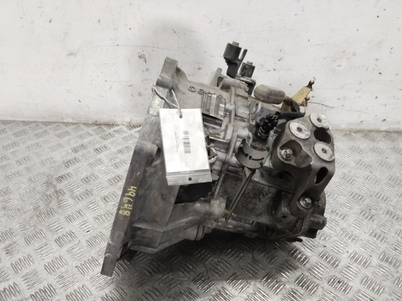 Recambio de caja cambios para opel vectra c berlina comfort referencia OEM IAM 13101871  C02755