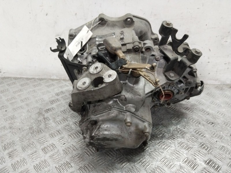 Recambio de caja cambios para opel vectra c berlina comfort referencia OEM IAM 13101871  C02755
