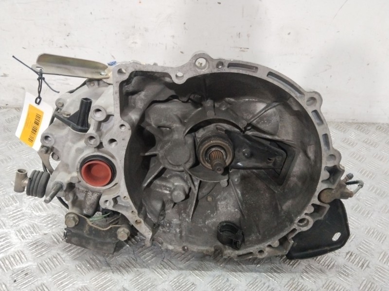 Recambio de caja cambios para mazda 626 berlina (gf) 2.0 fe referencia OEM IAM G56017100F  
