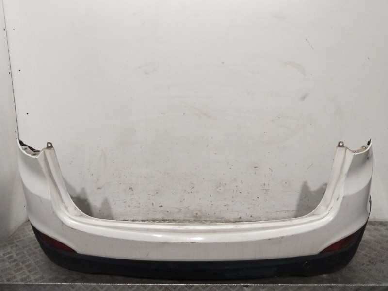 Recambio de paragolpes trasero para hyundai ix35 classic 2wd referencia OEM IAM 866112Y000  BLANCO