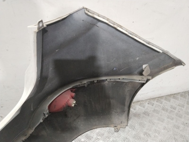 Recambio de paragolpes trasero para hyundai ix35 classic 2wd referencia OEM IAM 866112Y000  BLANCO