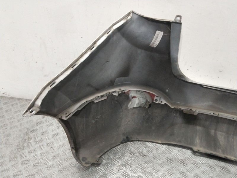 Recambio de paragolpes trasero para hyundai ix35 classic 2wd referencia OEM IAM 866112Y000  BLANCO