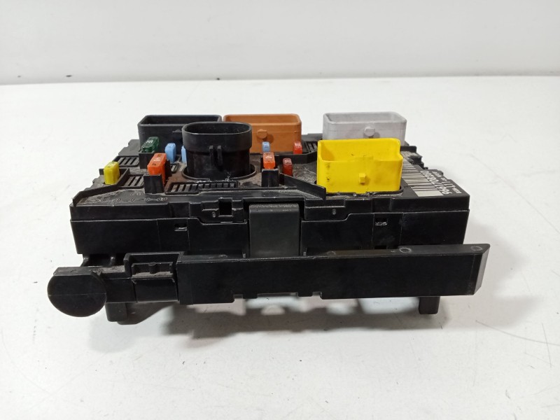 Recambio de caja reles / fusibles para peugeot 307 (3a/c) 2.0 hdi 110 referencia OEM IAM 9661708280  