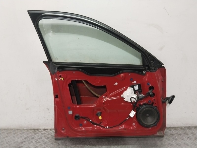 Recambio de puerta delantera izquierda para audi a3 sportback (8pa) 1.4 tfsi referencia OEM IAM 8P4831051A  