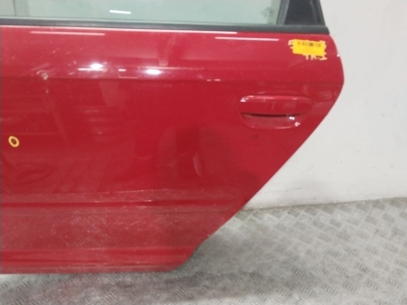 Recambio de puerta trasera izquierda para audi a3 sportback (8pa) 1.4 tfsi referencia OEM IAM 8P4833051A  