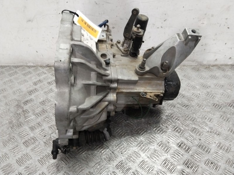 Recambio de caja cambios para mazda 3 sedán (bk) 1.6 (bk12) referencia OEM IAM FC0217150  