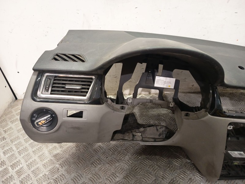Recambio de salpicadero para seat toledo iv (kg3) 1.6 tdi referencia OEM IAM 5JB857009BEDI  