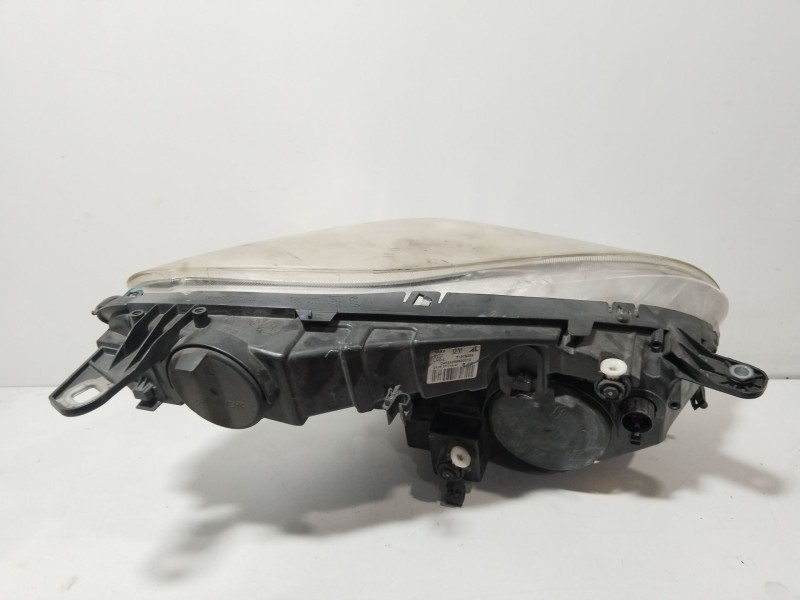 Recambio de faro izquierdo para opel combo furgoneta/monovolumen (x12) 1.3 cdti (b05) referencia OEM IAM 95526869  