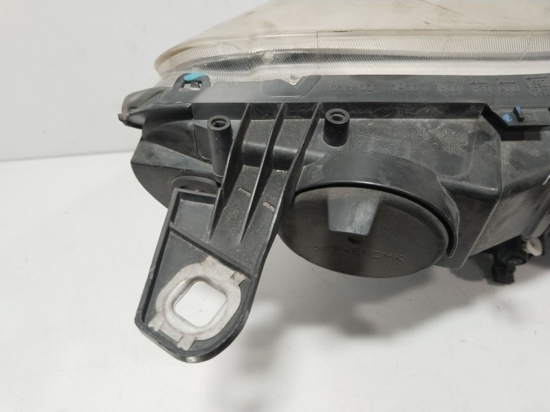 Recambio de faro izquierdo para opel combo furgoneta/monovolumen (x12) 1.3 cdti (b05) referencia OEM IAM 95526869  