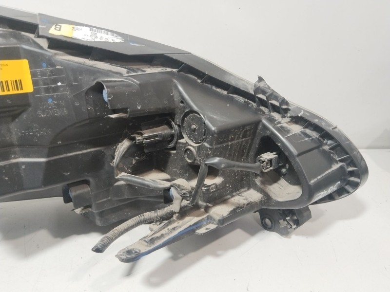 Recambio de faro izquierdo para nissan nv200 furgoneta e-nv (me0n) referencia OEM IAM 260604FA0A  