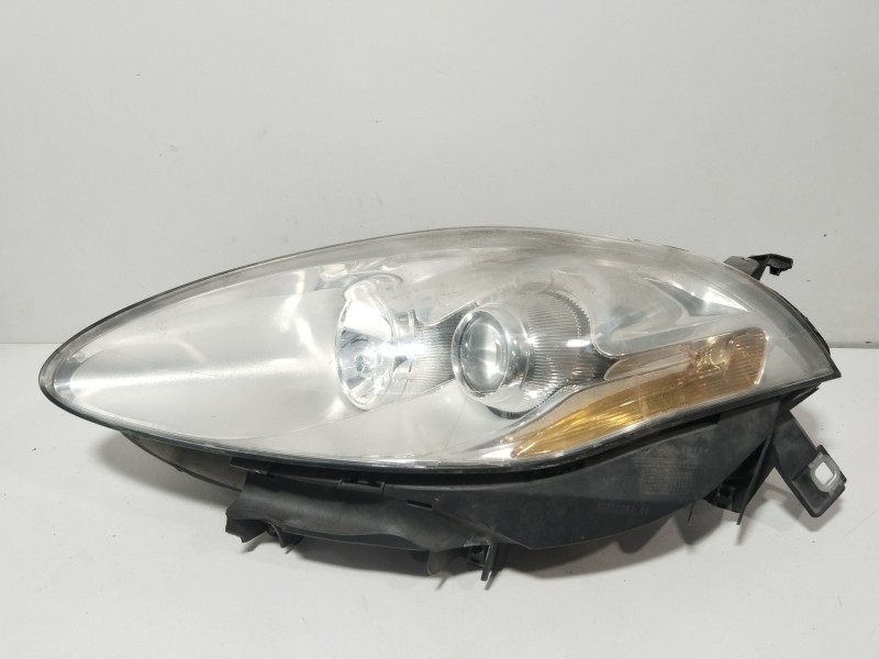 Recambio de faro izquierdo para fiat bravo ii (198_) 1.9 d multijet (198axb1a) referencia OEM IAM 51757538  