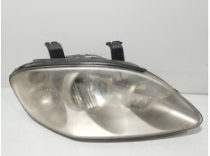 Recambio de faro derecho para ssangyong rodius i 2.7 xdi 4wd referencia OEM IAM 8310221205  
