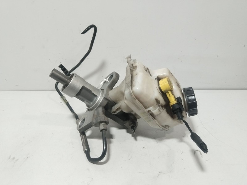 Recambio de bomba freno para chevrolet orlando (j309) 2.0 d referencia OEM IAM 250736211J2C 84102409 