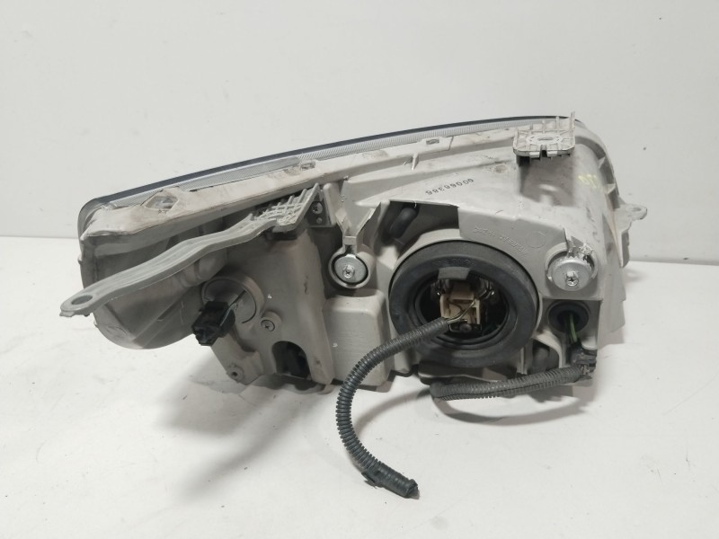 Recambio de faro izquierdo para chevrolet aveo / kalos hatchback (t250, t255) 1.4 referencia OEM IAM 96650754  
