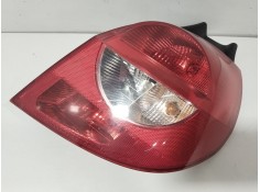 Recambio de piloto trasero derecho para renault clio iii (br0/1, cr0/1) 1.5 dci (br17, cr17) referencia OEM IAM 8200459960  