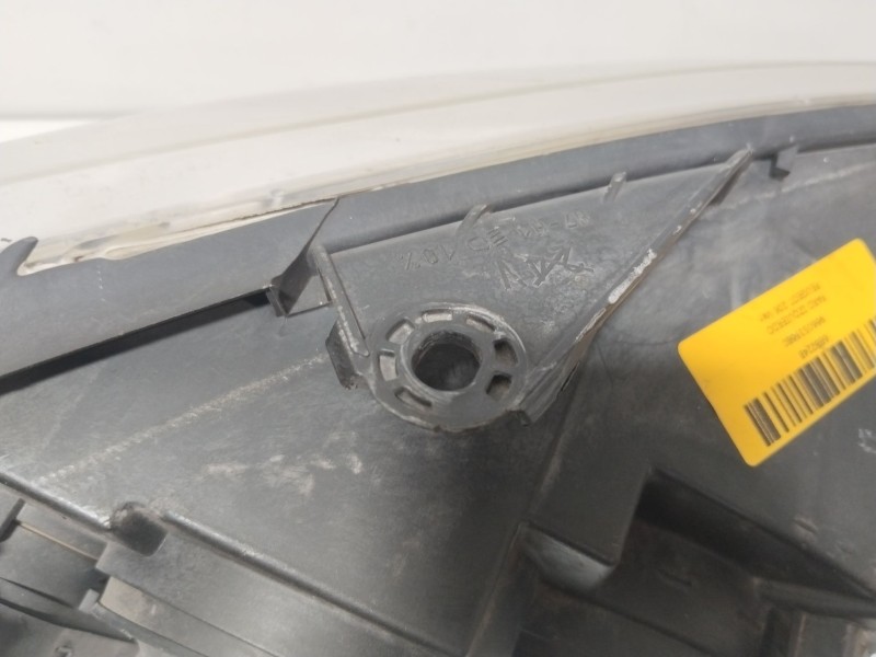 Recambio de faro izquierdo para peugeot 206 van 1.4 hdi referencia OEM IAM 9660535680  