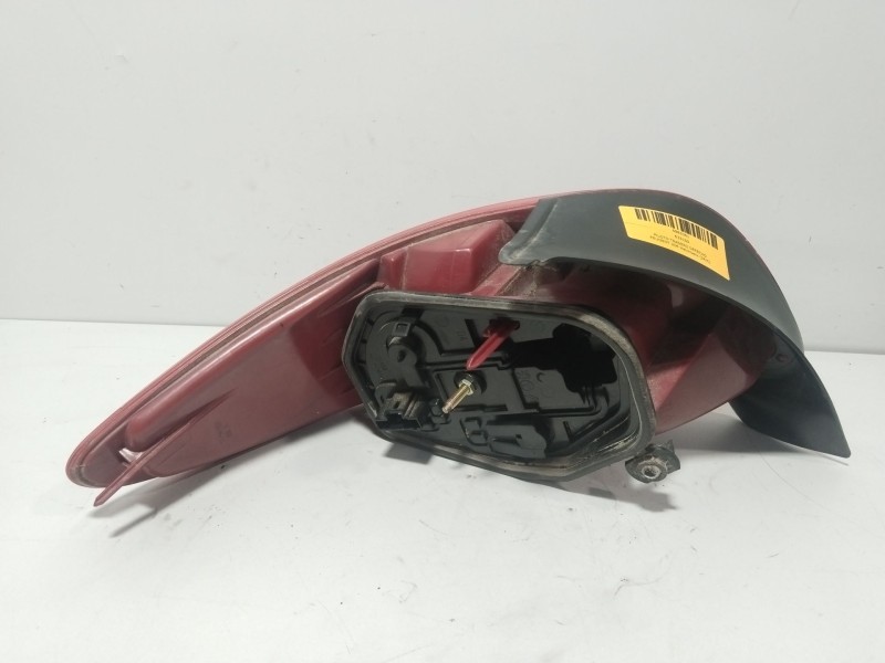 Recambio de piloto trasero derecho para peugeot 206 hatchback (2a/c) 1.4 i referencia OEM IAM 6351S0  