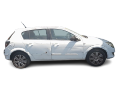 opel astra h (a04) del año 2009