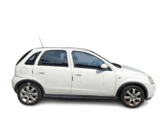 opel corsa c (x01) del año 2006