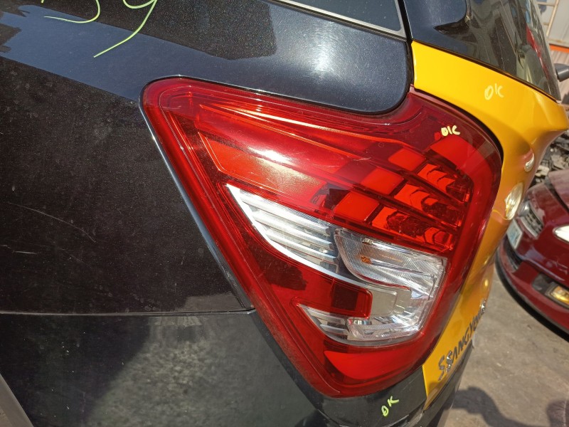 Recambio de piloto trasero izquierdo para ssangyong xlv suv e-xgi 160 referencia OEM IAM   