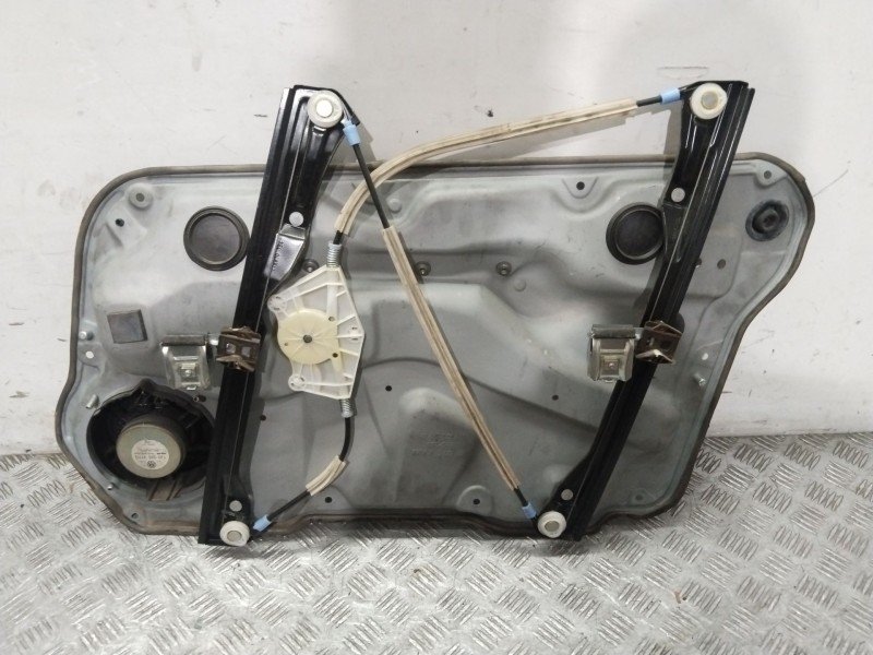 Recambio de elevalunas delantero izquierdo para volkswagen golf iv (1j1) 1.9 tdi referencia OEM IAM 1J4837461H  