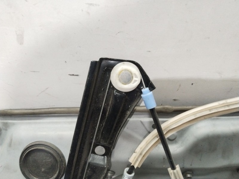 Recambio de elevalunas delantero izquierdo para volkswagen golf iv (1j1) 1.9 tdi referencia OEM IAM 1J4837461H  