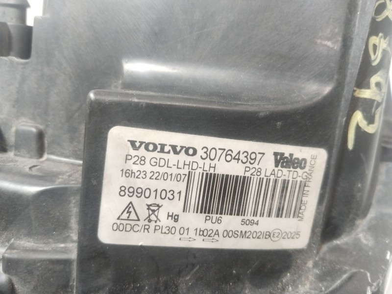 Recambio de faro derecho para volvo xc90 i (275) d5 awd referencia OEM IAM 31111191 31111187 / 31446867 