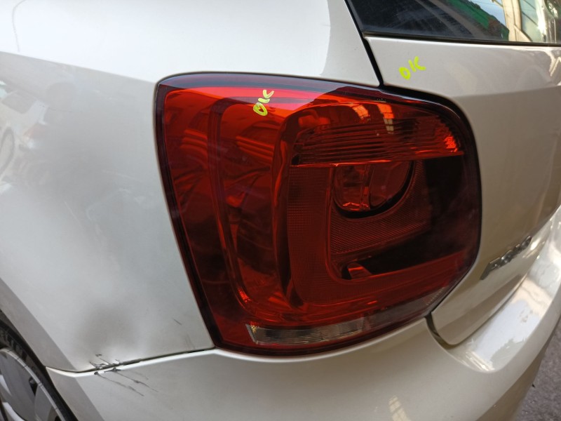 Recambio de piloto trasero izquierdo para volkswagen polo v (6r1, 6c1) 1.2 referencia OEM IAM 6R0945095AH  