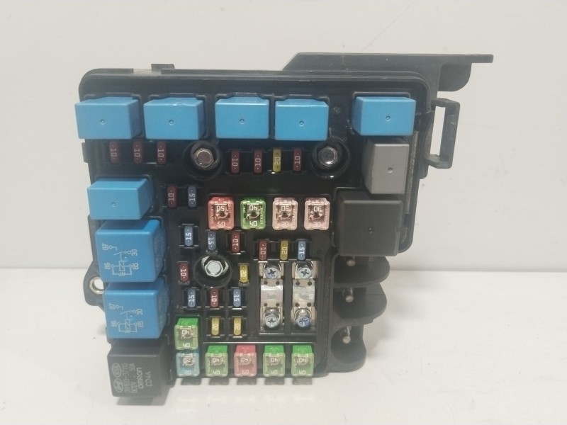 Recambio de caja reles / fusibles para hyundai i30 (fd) 1.6 referencia OEM IAM 919502H020  