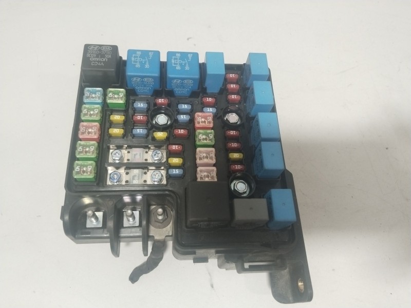 Recambio de caja reles / fusibles para hyundai i30 (fd) 1.6 referencia OEM IAM 919502H020  