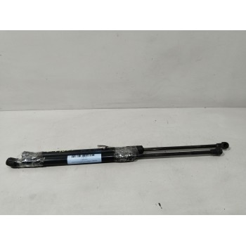 AMORTIGUADORES MALETERO / PORTON 6J3827550 