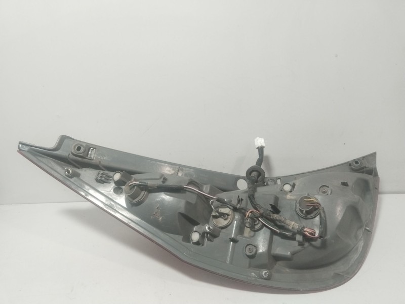 Recambio de piloto trasero derecho para hyundai i30 (fd) 1.6 referencia OEM IAM 924022L0  