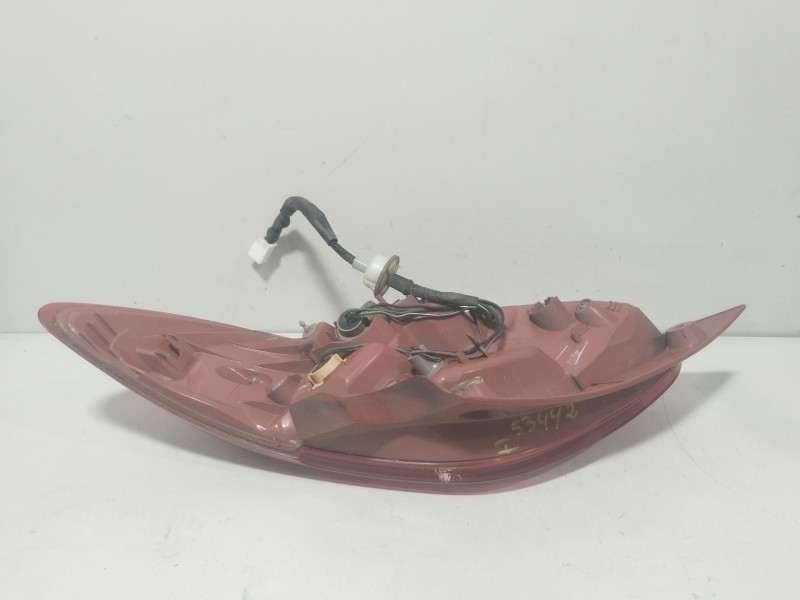 Recambio de piloto trasero izquierdo para mazda 2 (de_, dh_) 1.3 (de3fs) referencia OEM IAM D65151160M  