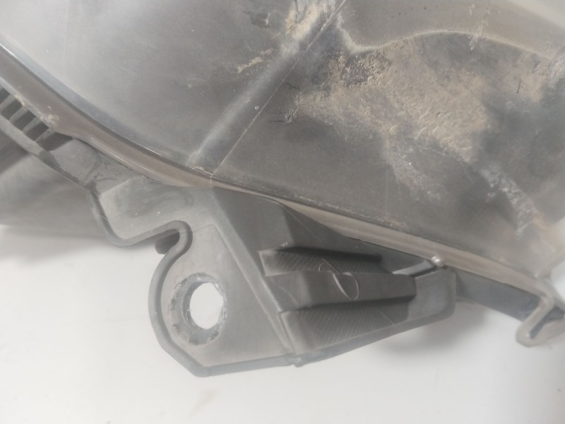 Recambio de faro izquierdo para opel astra h gtc (a04) 1.6 (l08) referencia OEM IAM 1EG27037001 93178635 