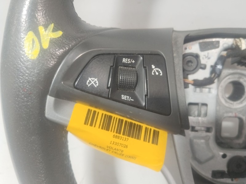 Recambio de volante para chevrolet cruze (j300) 2.0 cdi referencia OEM IAM 13307026  