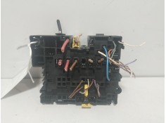 Recambio de caja reles / fusibles para peugeot 206 hatchback (2a/c) 1.4 i referencia OEM IAM 256090   2