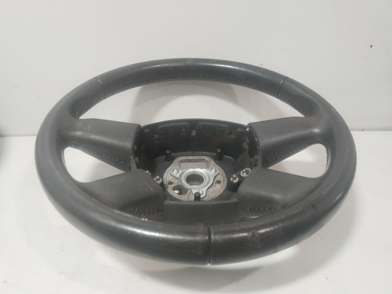 Recambio de volante para audi a3 sportback (8pa) 1.4 tfsi referencia OEM IAM 8P0064244  