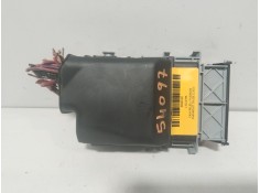 Recambio de caja reles / fusibles para chevrolet cruze (j300) 2.0 cdi referencia OEM IAM 13222786   2