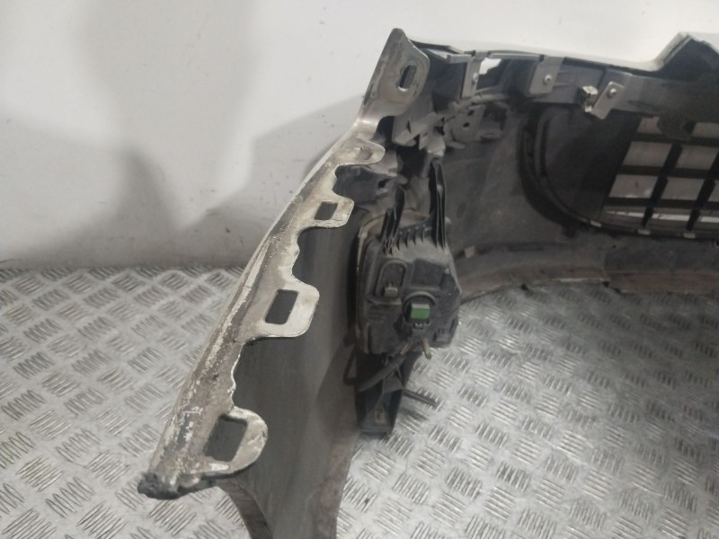 Recambio de paragolpes delantero para peugeot 407 sw (6e_, 6d_) 2.0 hdi 135 referencia OEM IAM 7401RC  
