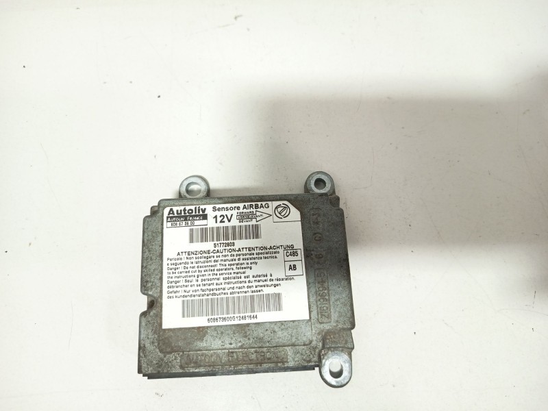 Recambio de centralita airbag para fiat doblo furgoneta/monovolumen (223_) 1.9 jtd referencia OEM IAM 51772803  