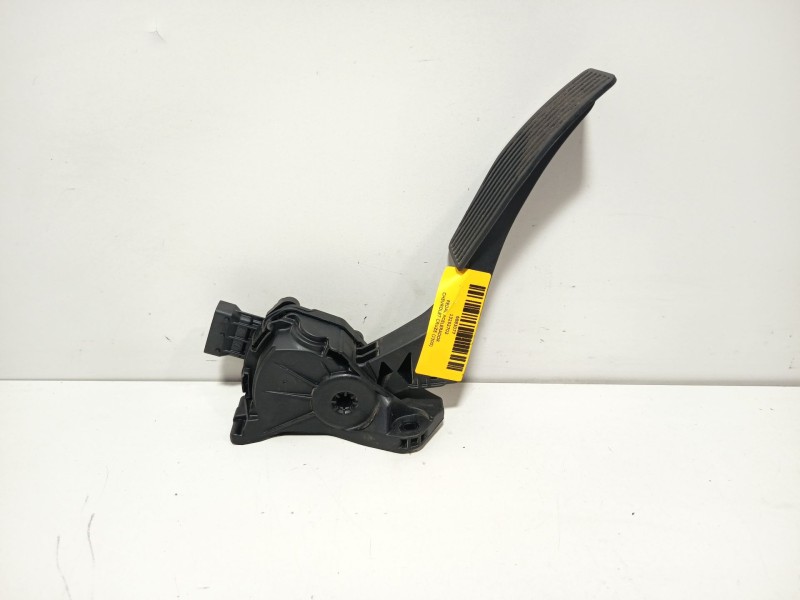 Recambio de pedal acelerador para chevrolet cruze (j300) 2.0 cdi referencia OEM IAM 13252702  