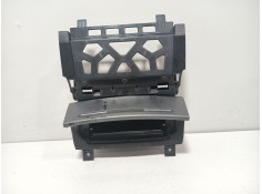 Recambio de cenicero para audi a3 sportback (8pa) 1.4 tfsi referencia OEM IAM 8P0857951  