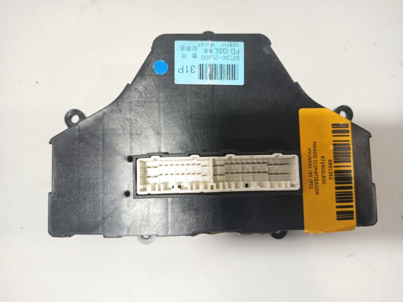 Recambio de mando climatizador para hyundai i30 (fd) 1.6 referencia OEM IAM 972502L600  