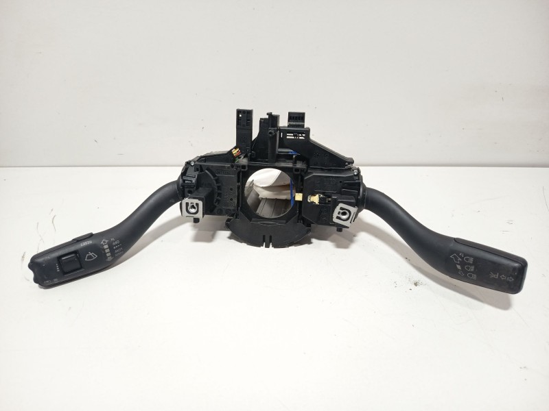 Recambio de mando multifuncion para audi a3 sportback (8pa) 1.4 tfsi referencia OEM IAM 8P0907137CC  