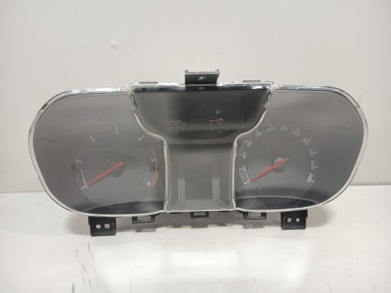 Recambio de cuadro instrumentos para chevrolet orlando (j309) 2.0 d referencia OEM IAM 95472830 95127315 