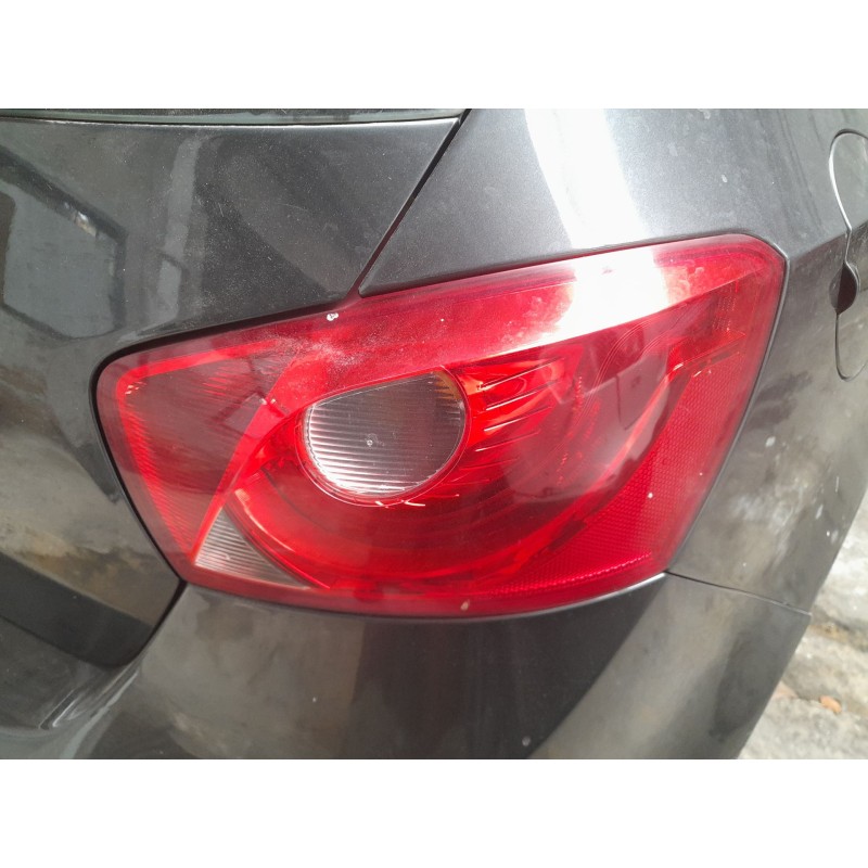 PILOTO TRASERO DERECHO 6J4945096H 