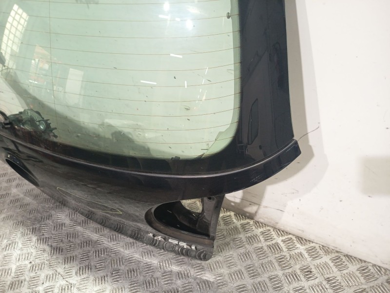 Recambio de porton trasero para volkswagen golf v (1k1) 1.9 tdi referencia OEM IAM 1K6827025H  