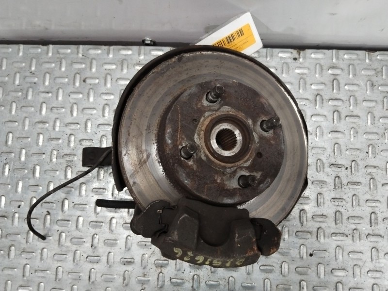 Recambio de mangueta delantera izquierda para toyota yaris (_p1_) 1.3 (ncp10_, scp12_) referencia OEM IAM 4321252010  