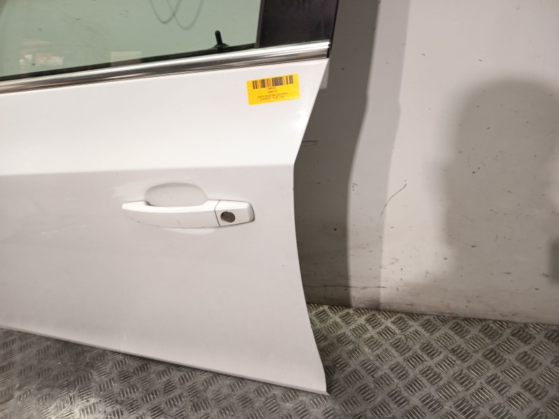 Recambio de puerta delantera izquierda para chevrolet cruze (j300) 2.0 cdi referencia OEM IAM 95987757  
